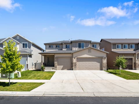 Photo of 467 E RUE DE PARIS, Vineyard, UT 84059 (MLS # 2166456)