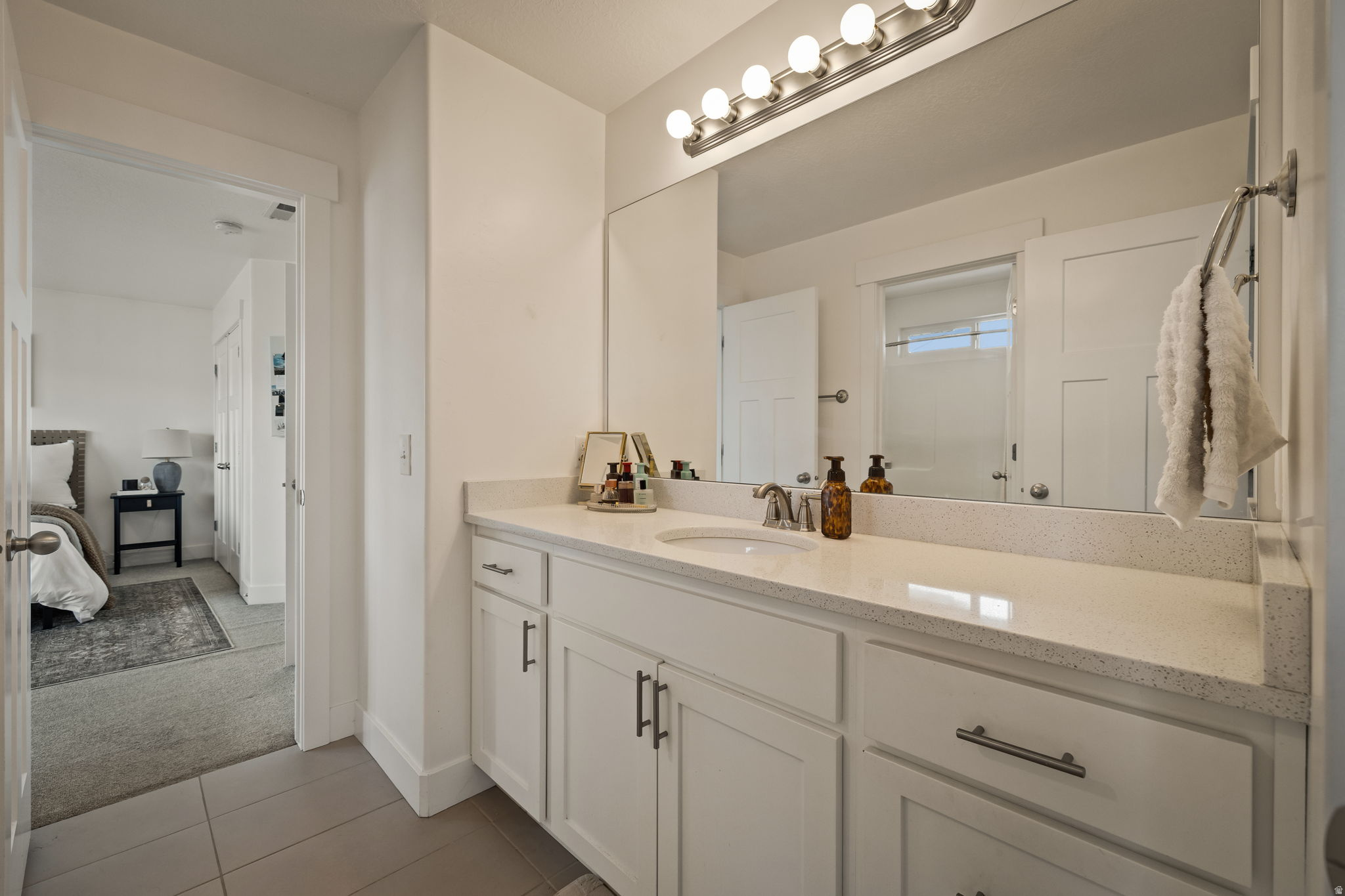 THE PONDS - Residential