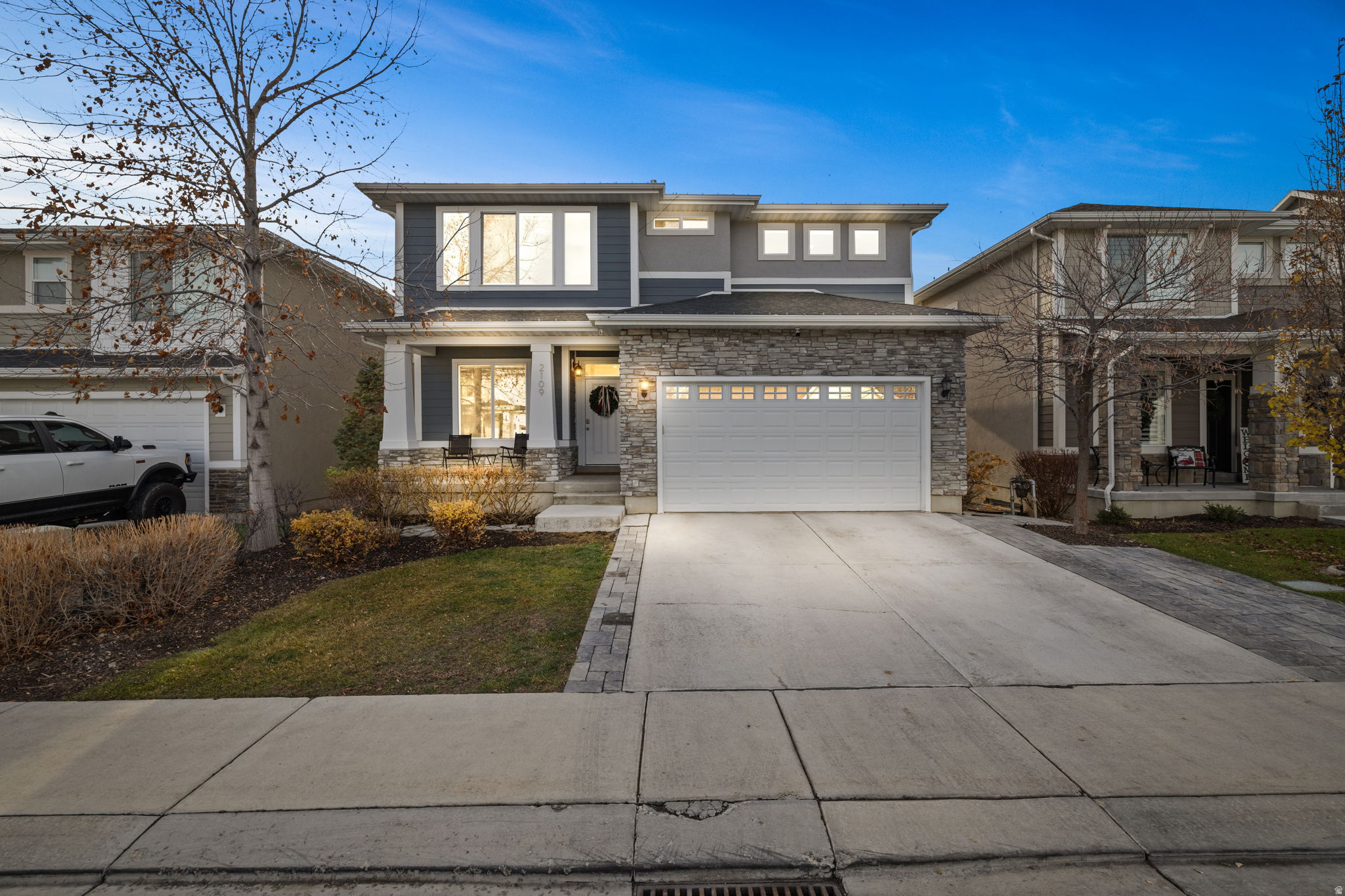 THE PONDS - Residential