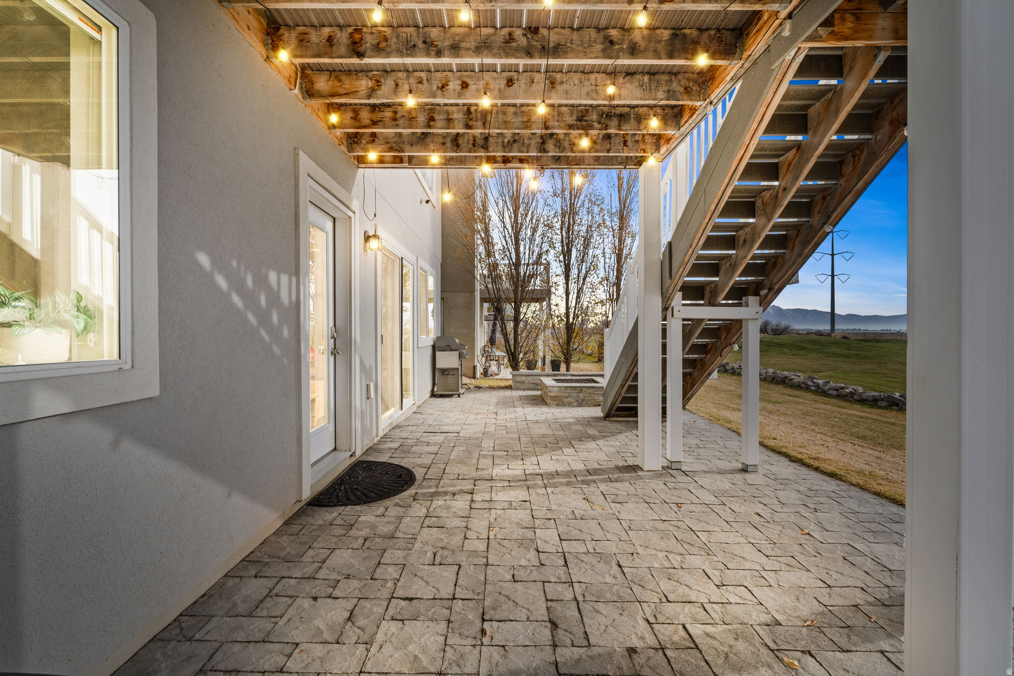 THE PONDS - Residential