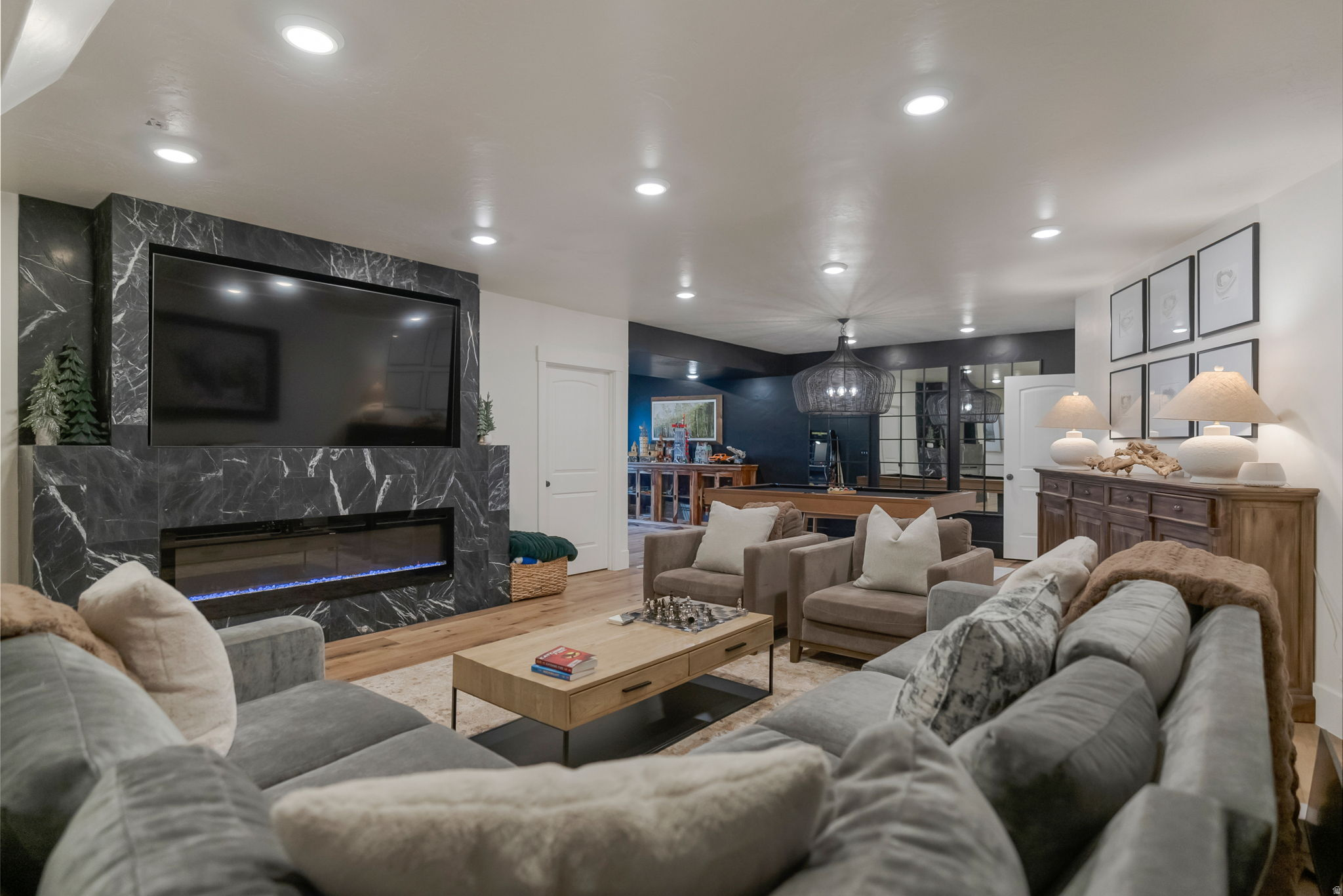 COTTONWOOD HILLS - Residential