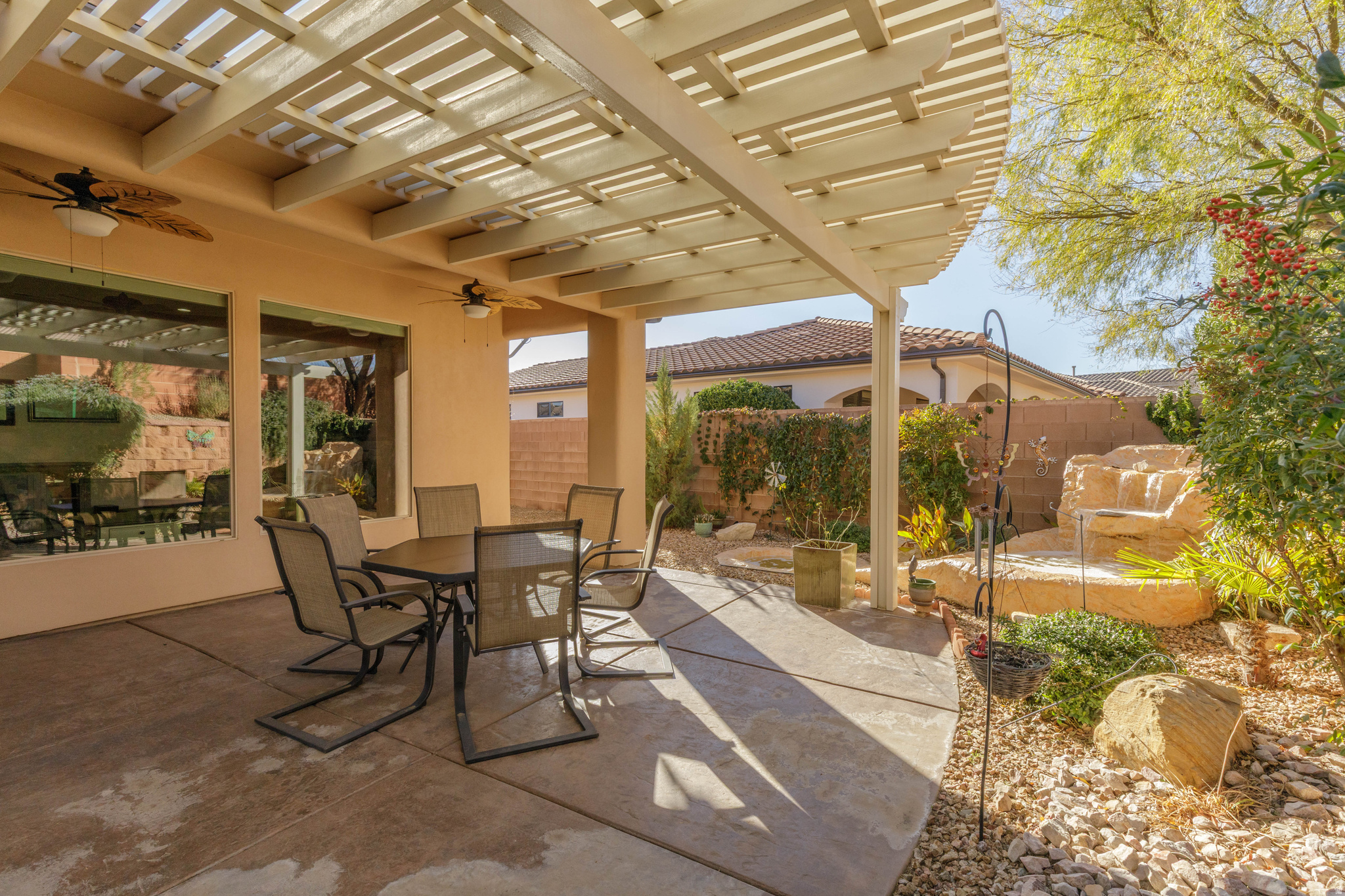 SILVERSTONE 3 AT GREEN SPRINGS - Residential