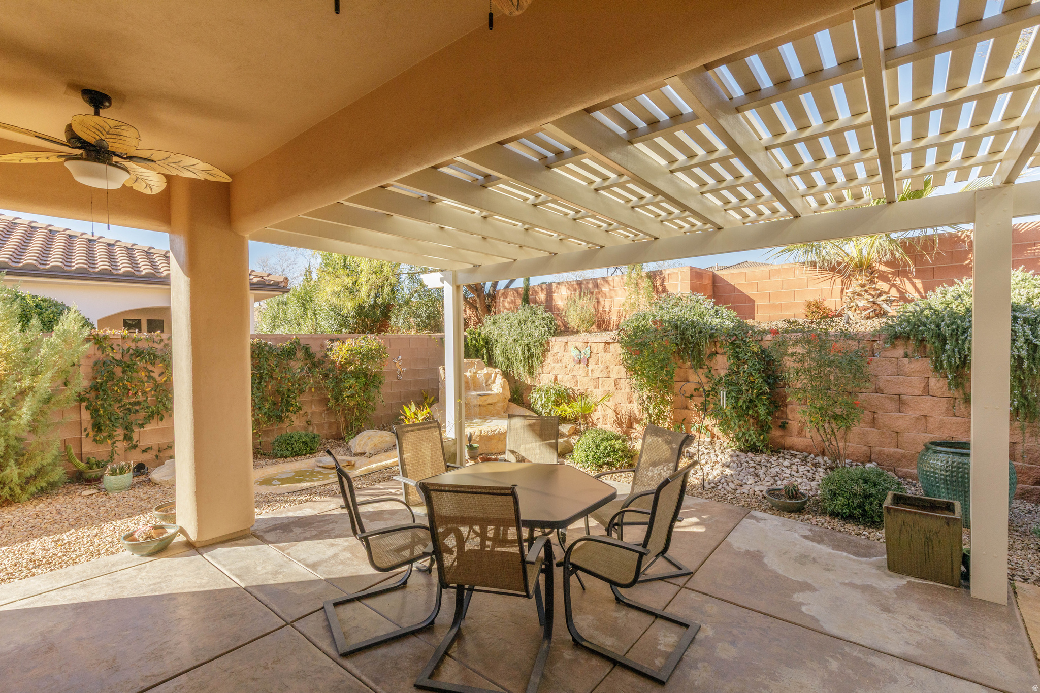 SILVERSTONE 3 AT GREEN SPRINGS - Residential