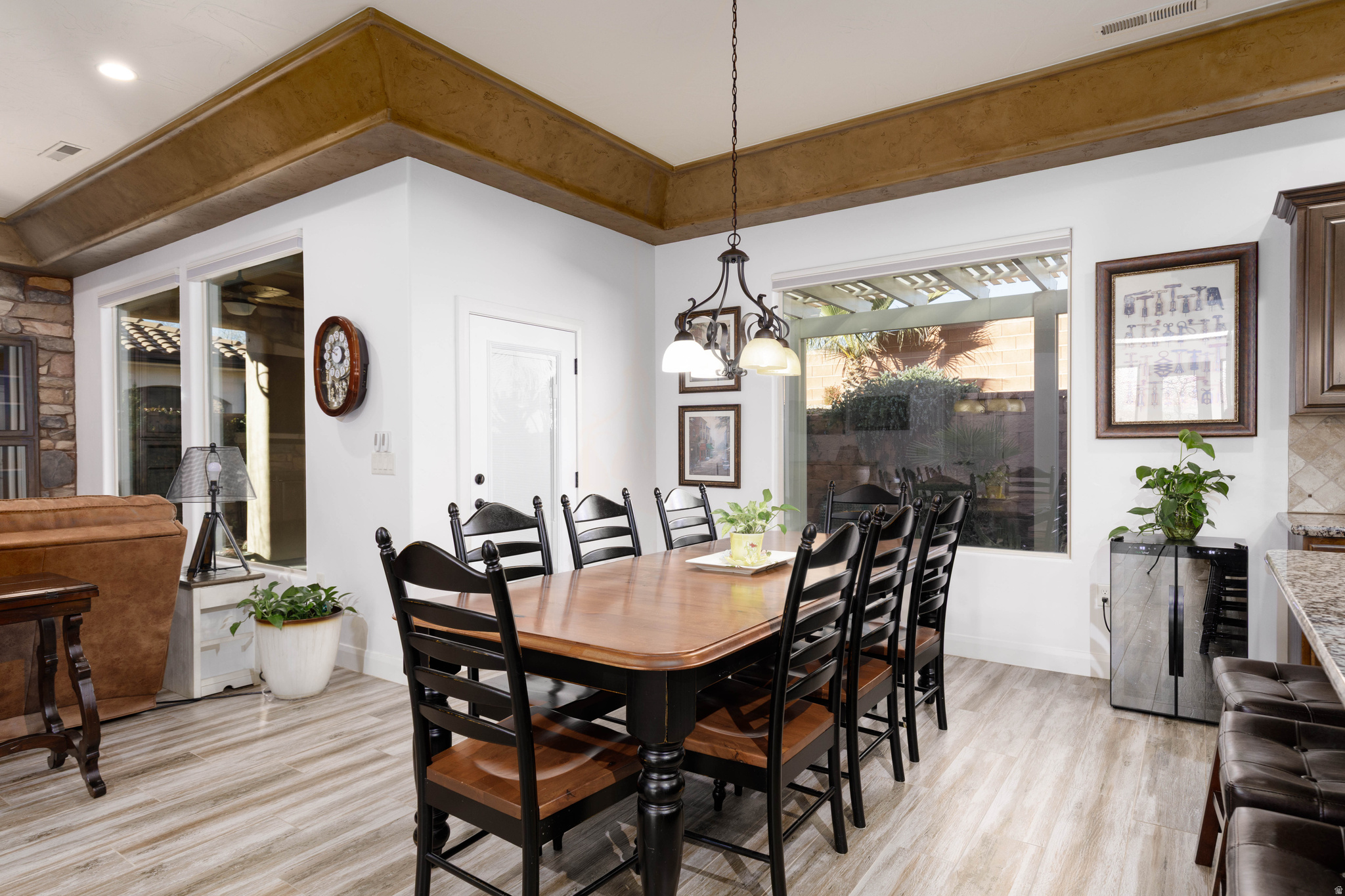 SILVERSTONE 3 AT GREEN SPRINGS - Residential