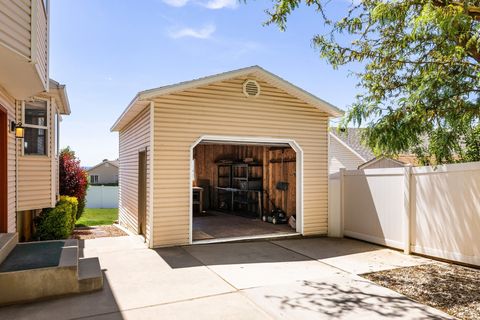Tiny photo for 2681 N 750 E, North Ogden, UT 84414 (MLS # 2157581)
