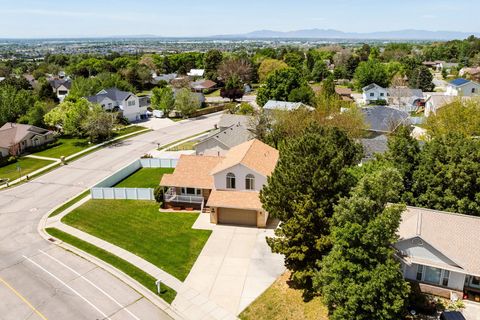 Tiny photo for 2681 N 750 E, North Ogden, UT 84414 (MLS # 2157581)