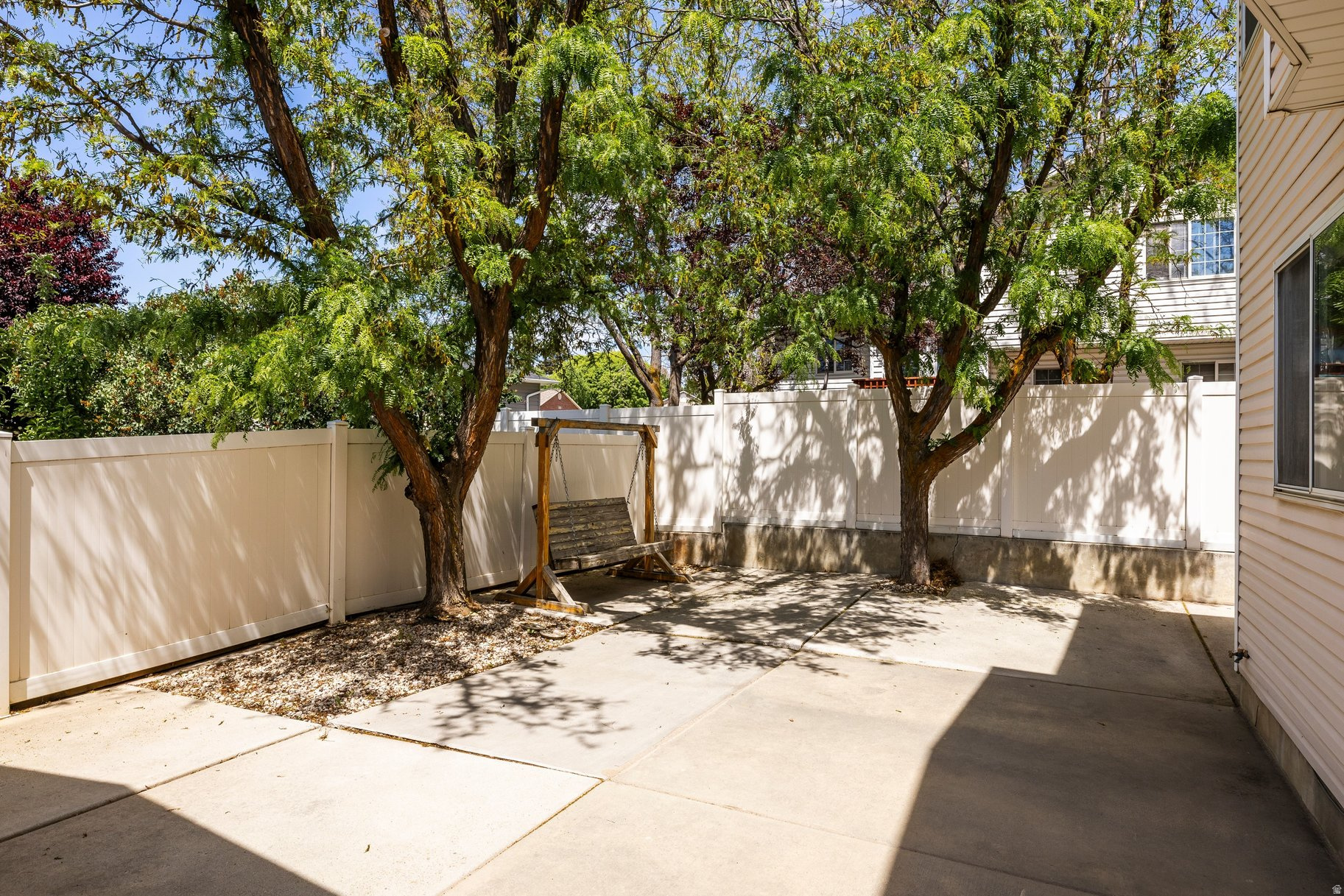 WARREN ACRES - Residential