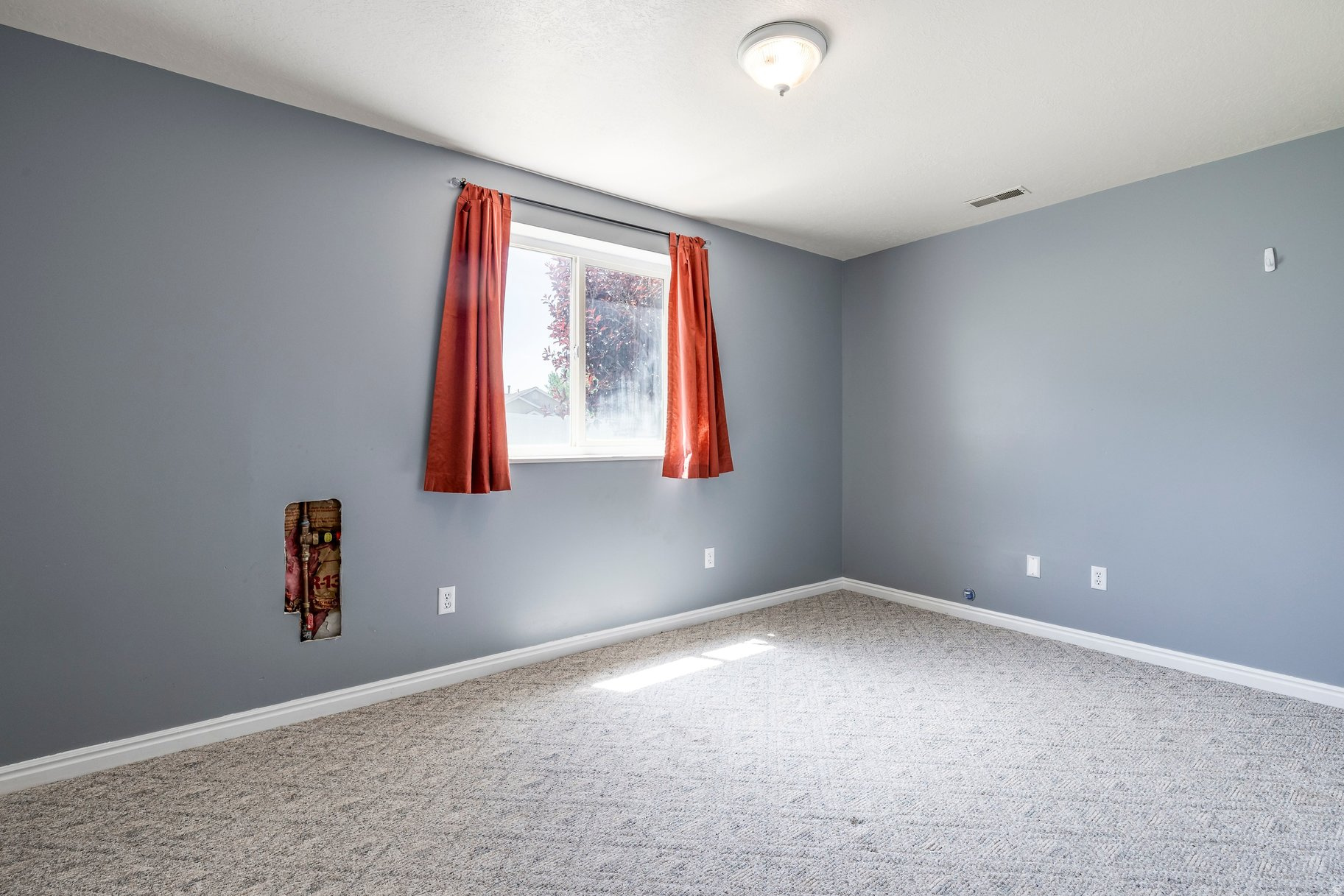 WARREN ACRES - Residential