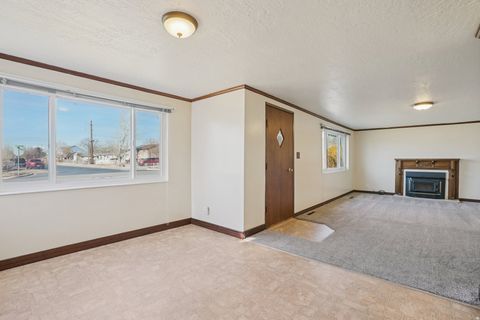 Tiny photo for 198 N 600 E, American Fork, UT 84003 (MLS # 2135523)