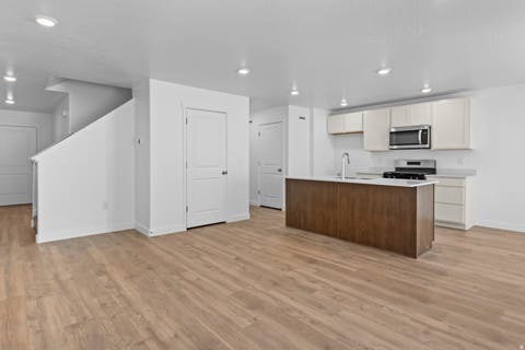 Tiny photo for 1918 E 670 N #1242, Salem, UT 84653 (MLS # 2174228)