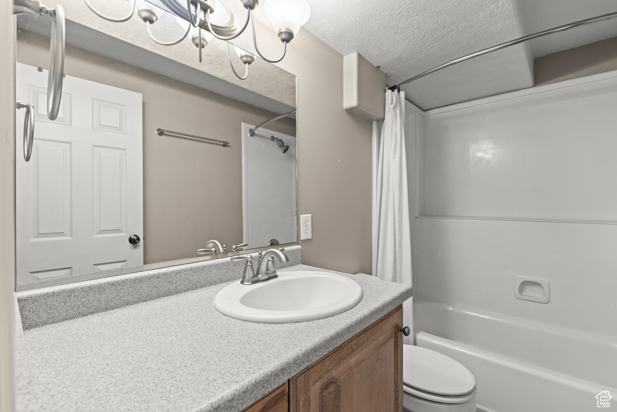 880 E 300, Smithfield, Utah image 34