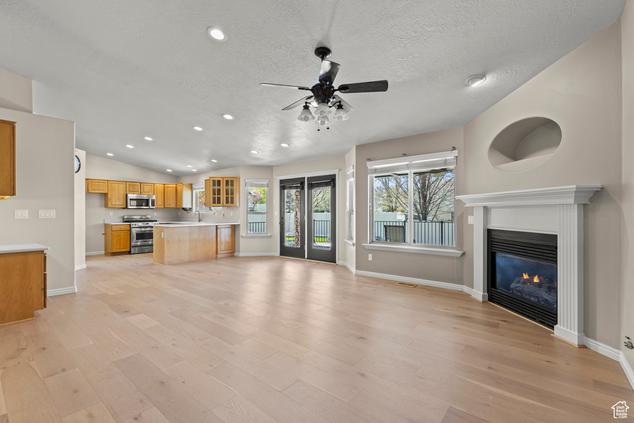 880 E 300, Smithfield, Utah image 9