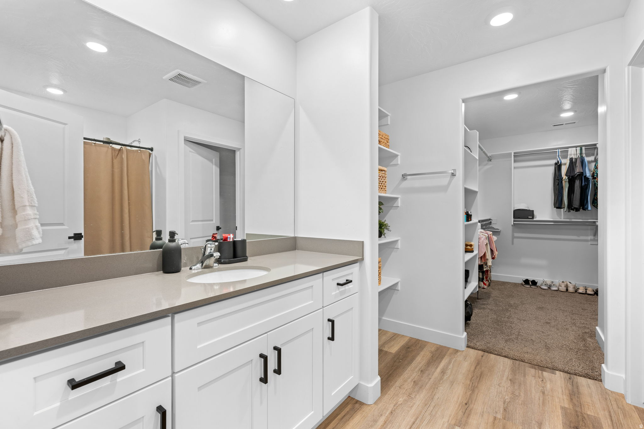 STARR SPRINGS AT LONG VALLEY 3 - Residential