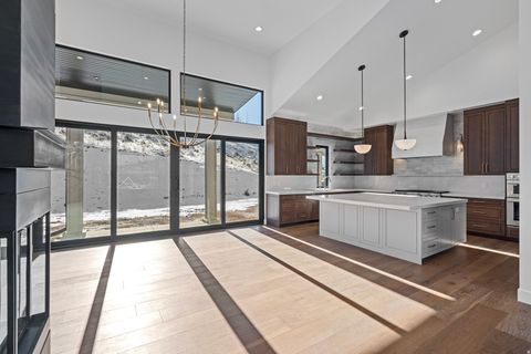 Tiny photo for 3050 COUNTRY CROSSING RD, Heber City, UT 84032 (MLS # 2140185)