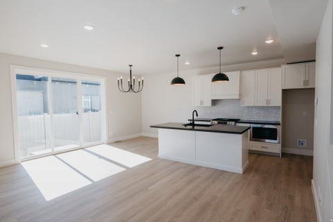 Tiny photo for 1440 W PLEASANT VIEW DR, Kaysville, UT 84037 (MLS # 2185690)