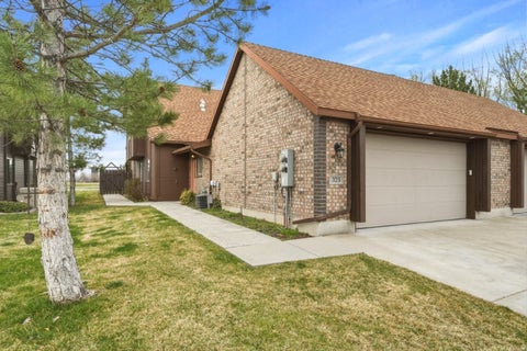 Photo of 325 W WILLOW WAY, Pleasant View, UT 84414 (MLS # 2143955)
