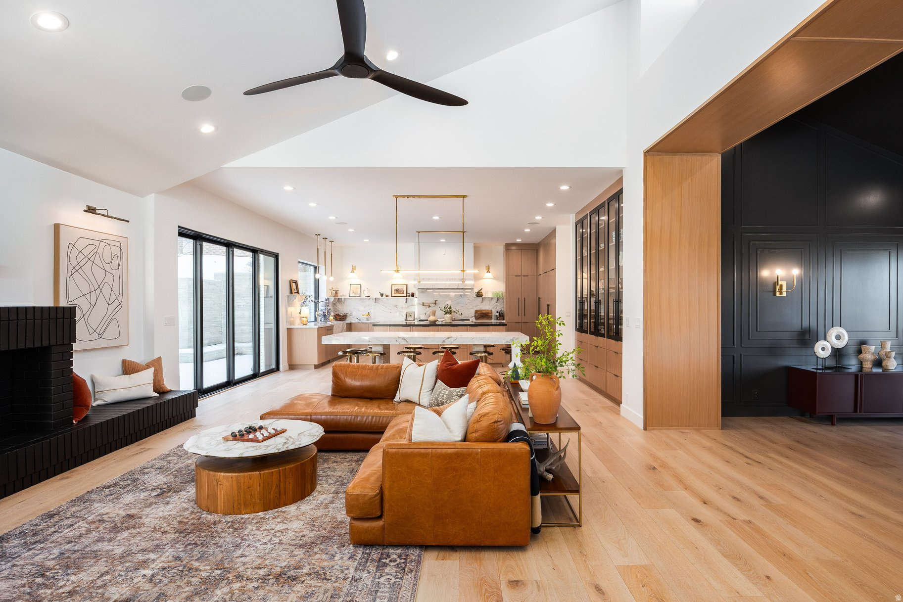 OLYMPUS COVE - Residential