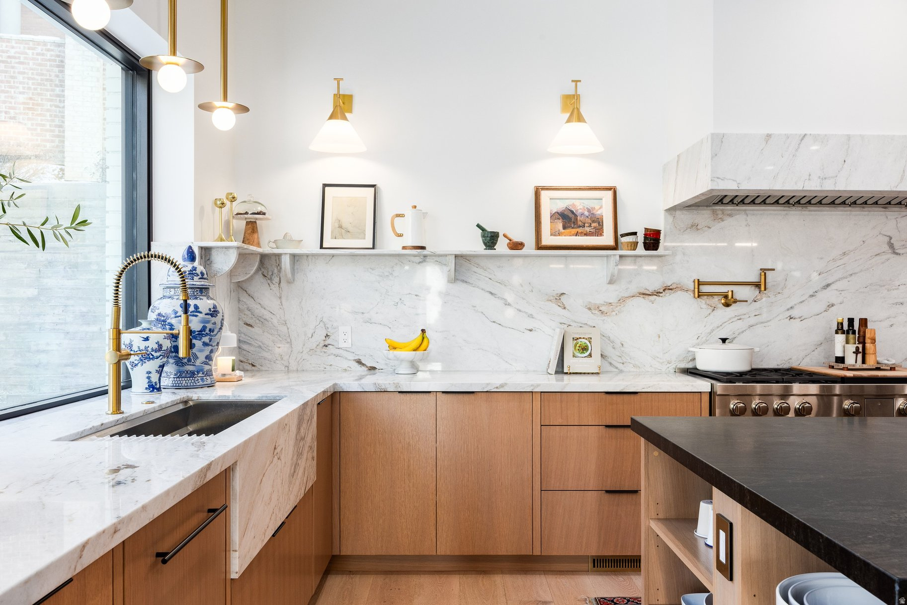 OLYMPUS COVE - Residential