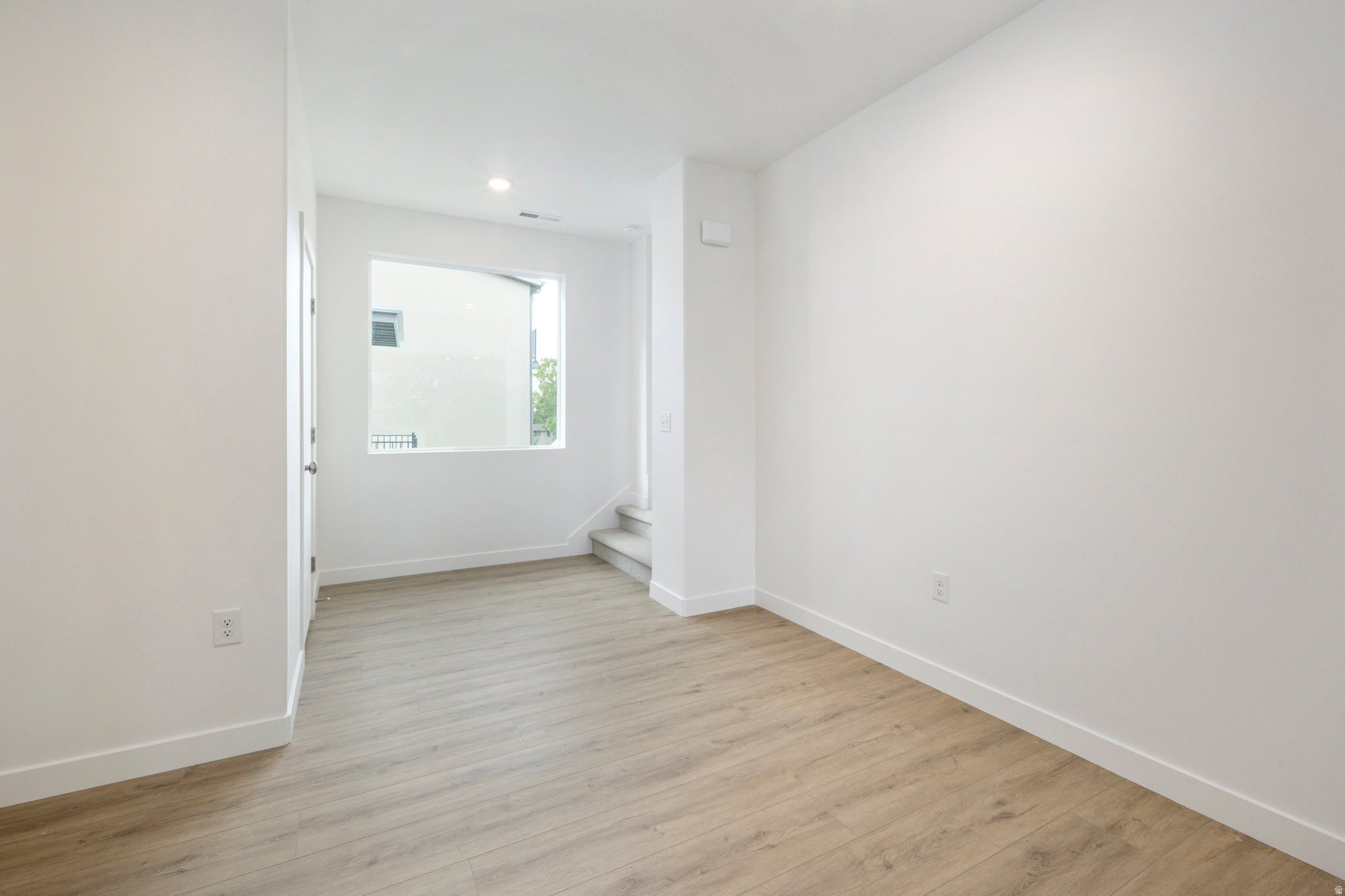 AXIS TOWNHOMES - Residential