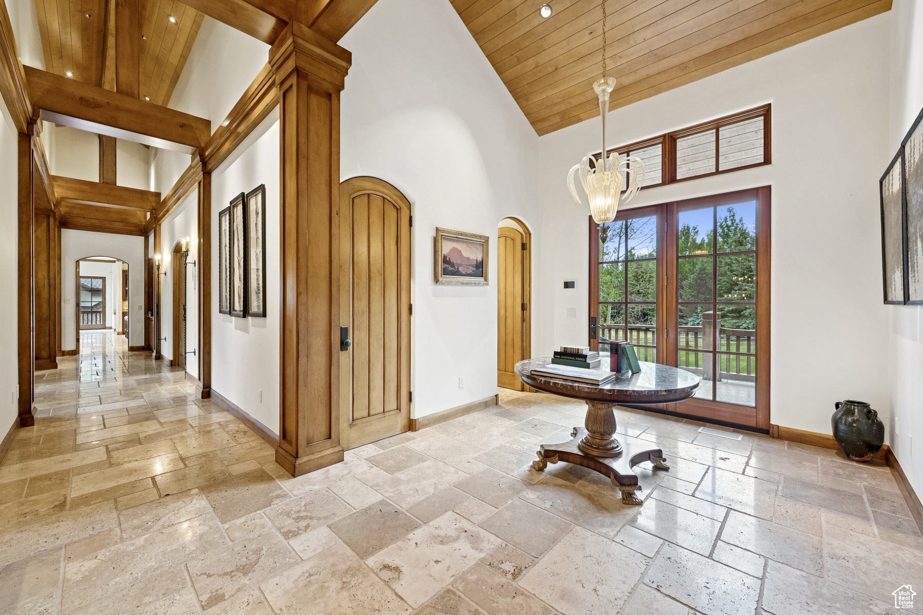 HOLIDAY RANCHETTES - Residential