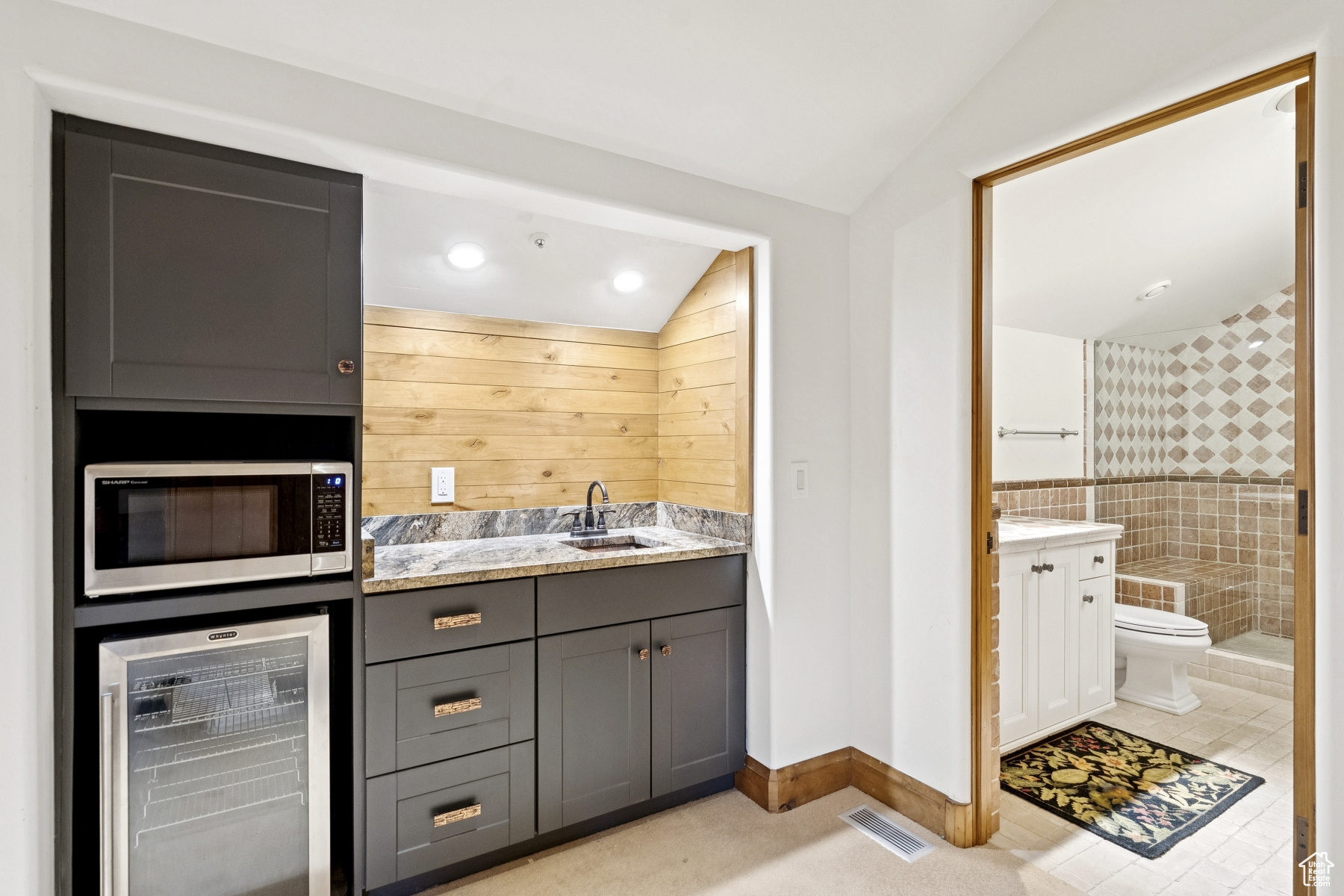 HOLIDAY RANCHETTES - Residential