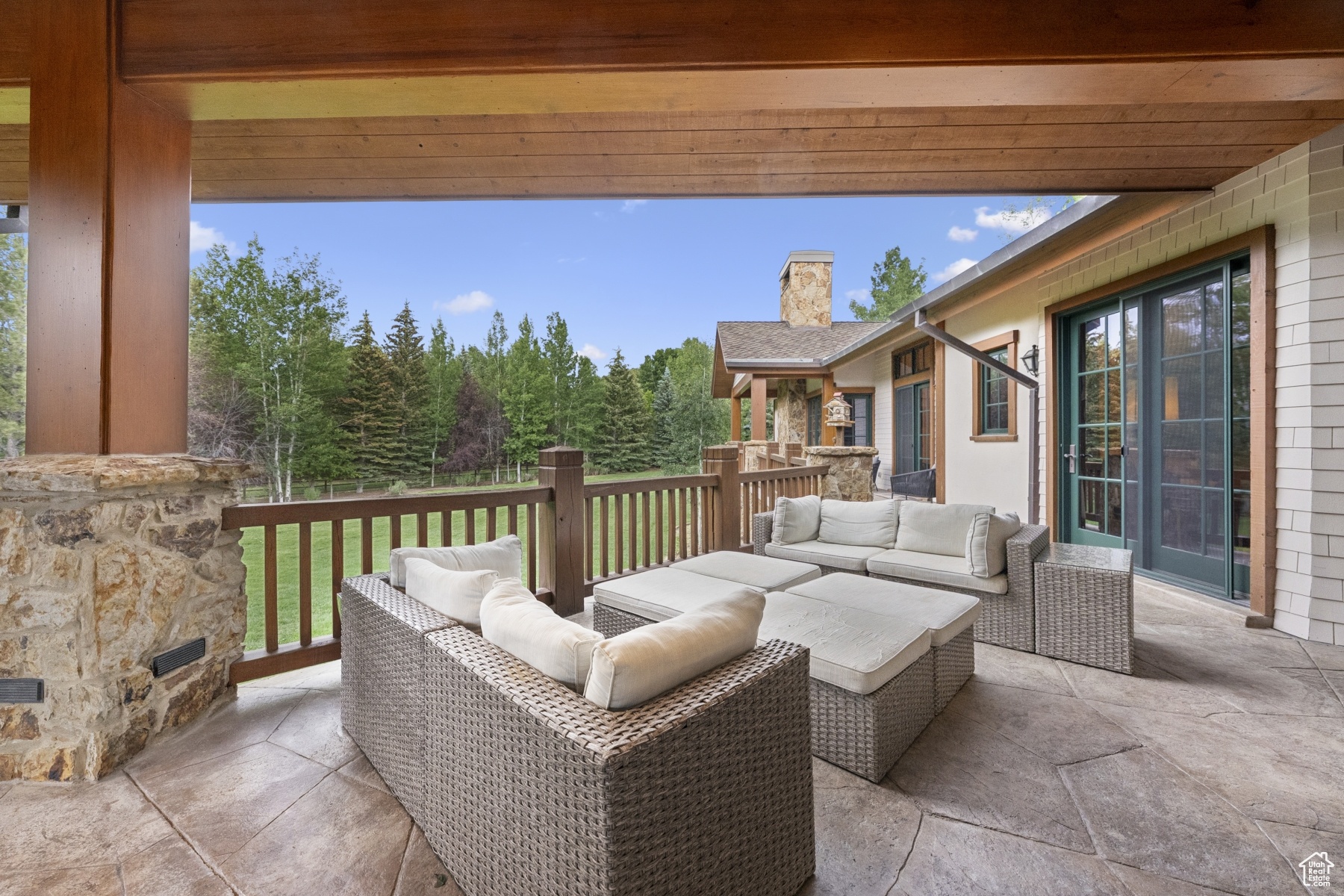 HOLIDAY RANCHETTES - Residential