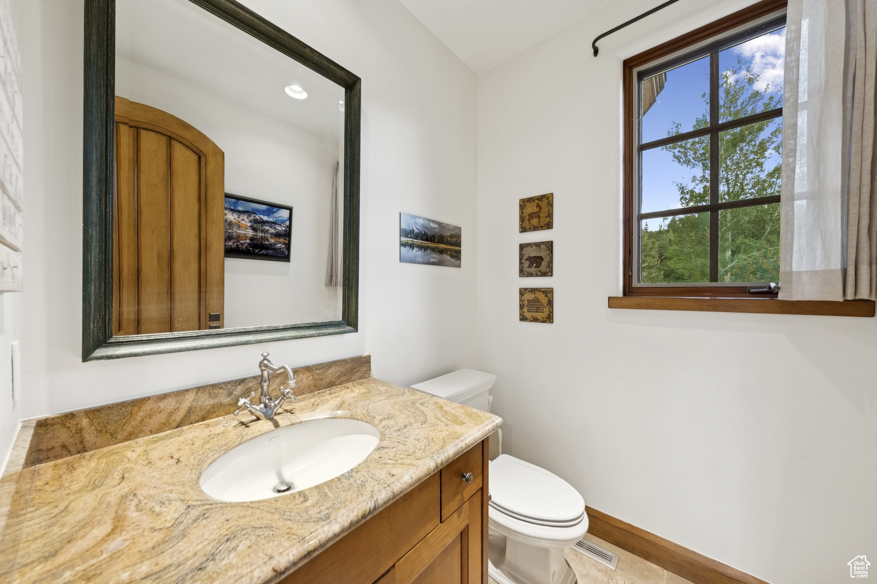HOLIDAY RANCHETTES - Residential