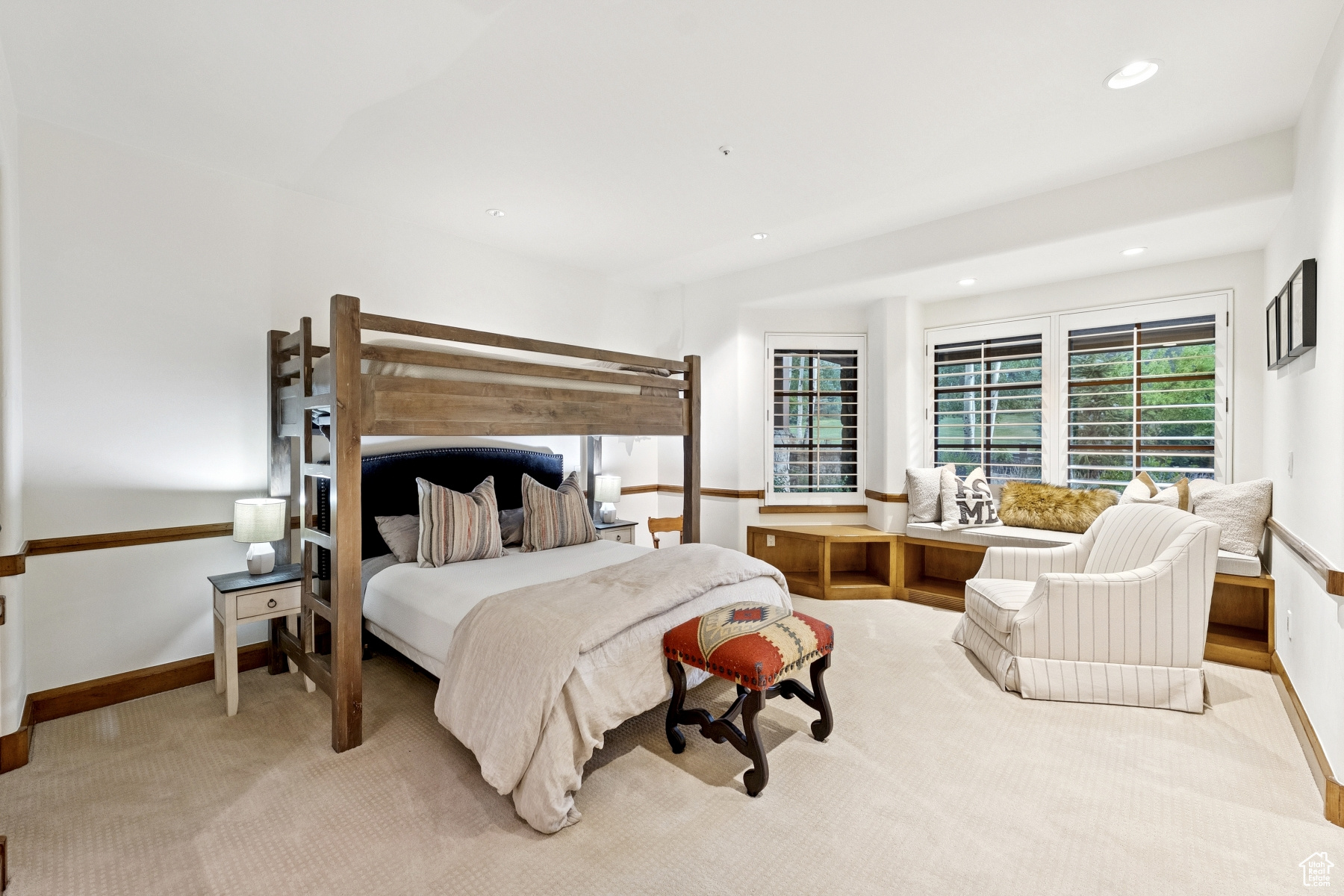HOLIDAY RANCHETTES - Residential