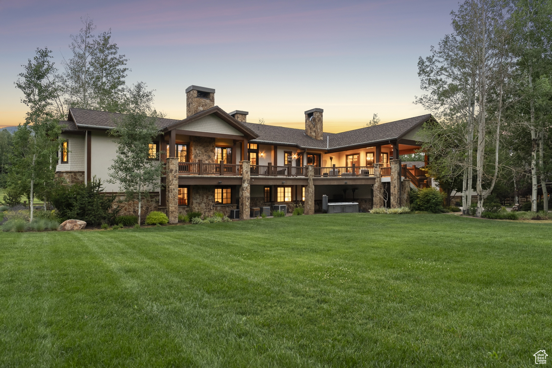HOLIDAY RANCHETTES - Residential