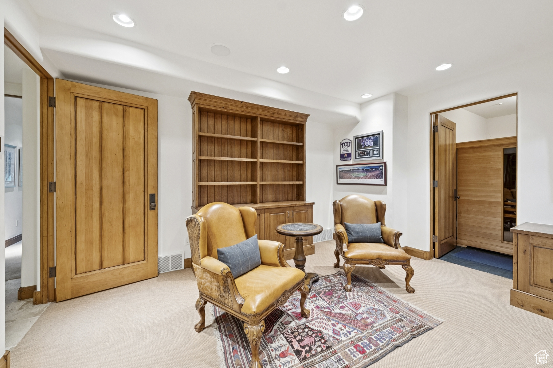 HOLIDAY RANCHETTES - Residential