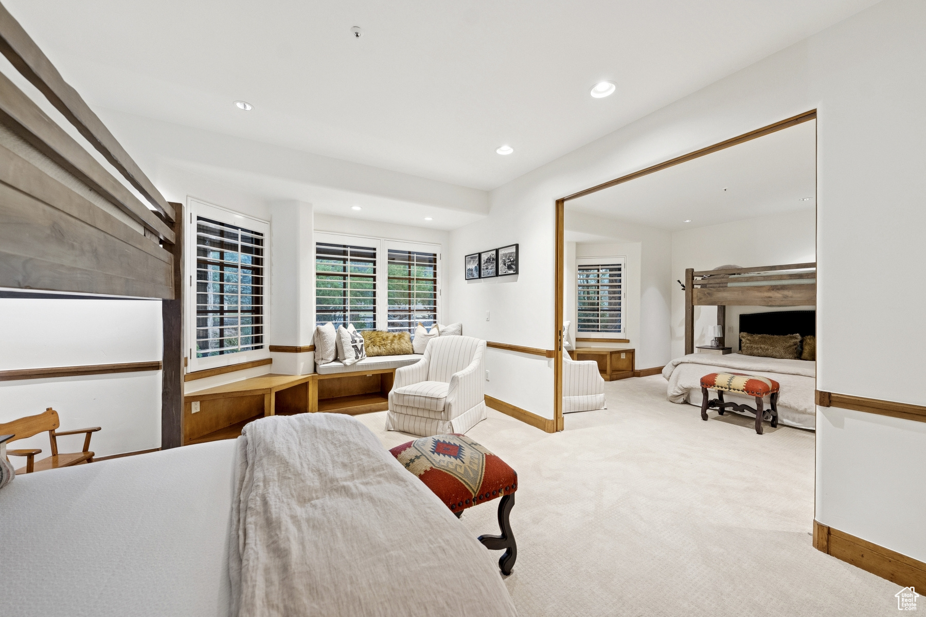HOLIDAY RANCHETTES - Residential