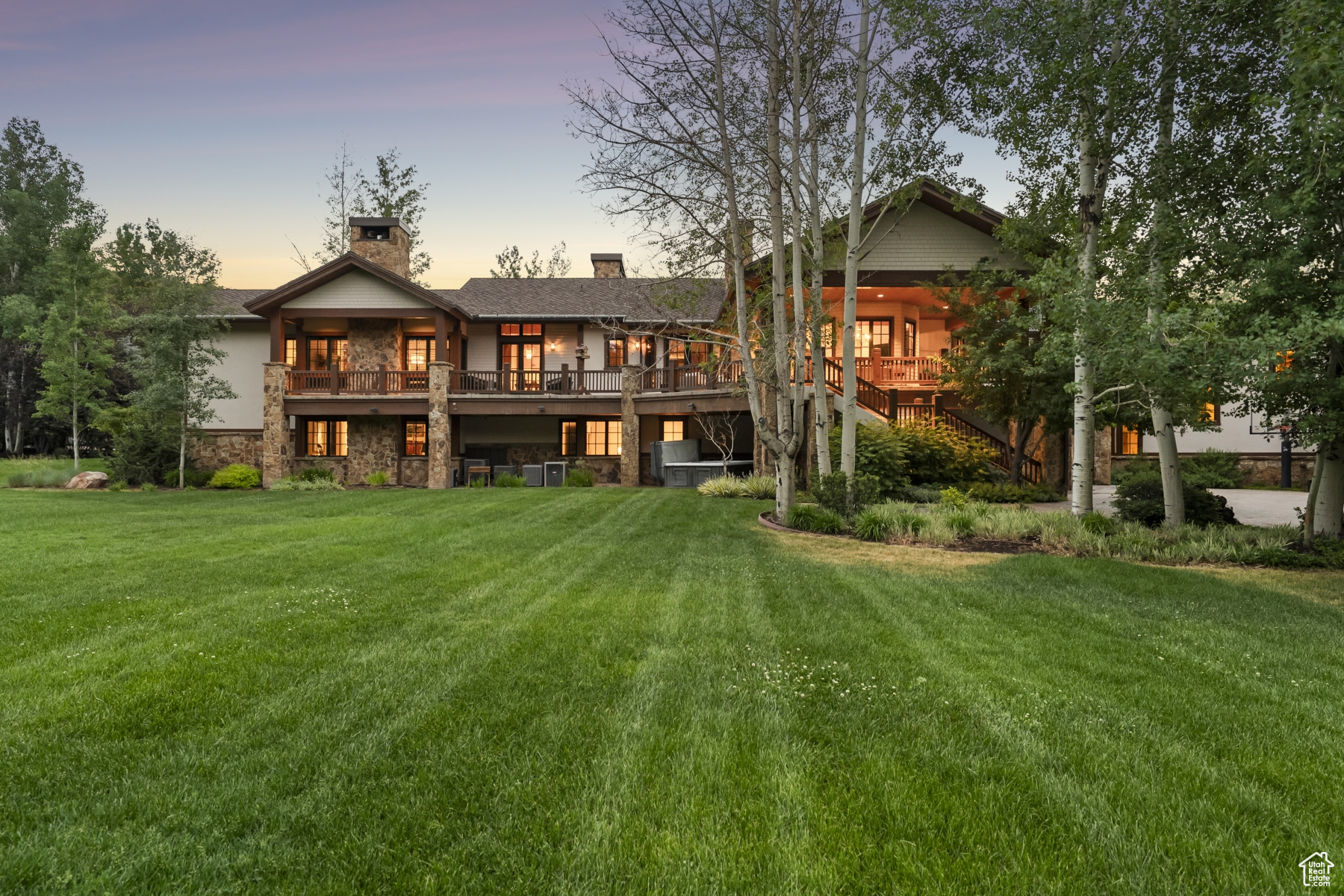 HOLIDAY RANCHETTES - Residential