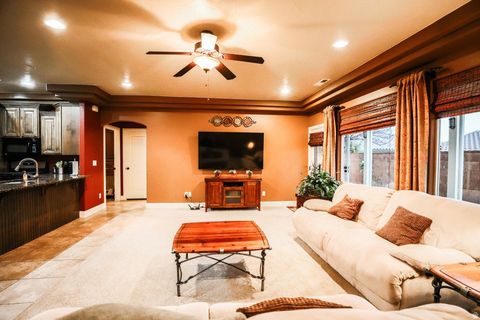 Tiny photo for 960 N CATALPA DR, Washington, UT 84780 (MLS # 2130033)