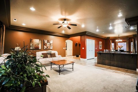 Tiny photo for 960 N CATALPA DR, Washington, UT 84780 (MLS # 2130033)