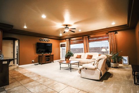 Tiny photo for 960 N CATALPA DR, Washington, UT 84780 (MLS # 2130033)