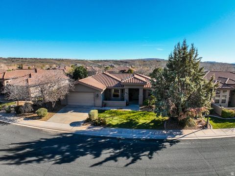 Tiny photo for 960 N CATALPA DR, Washington, UT 84780 (MLS # 2130033)