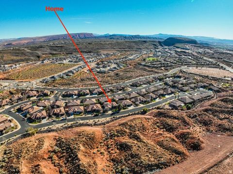 Tiny photo for 960 N CATALPA DR, Washington, UT 84780 (MLS # 2130033)