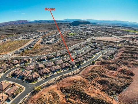 Tiny photo for 960 N CATALPA DR, Washington, UT 84780 (MLS # 2130033)