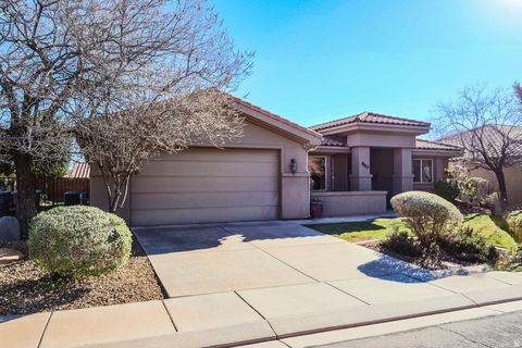 Tiny photo for 960 N CATALPA DR, Washington, UT 84780 (MLS # 2130033)
