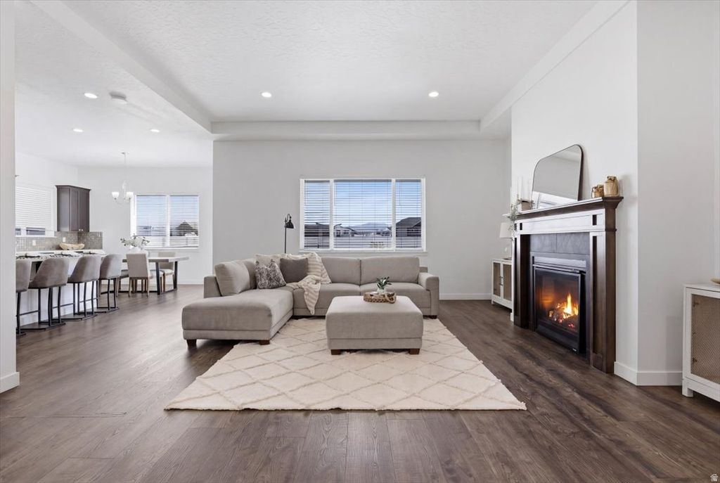 Photo of 616 E CONSTANCE WAY, Grantsville, UT 84029 (MLS # 2156962)