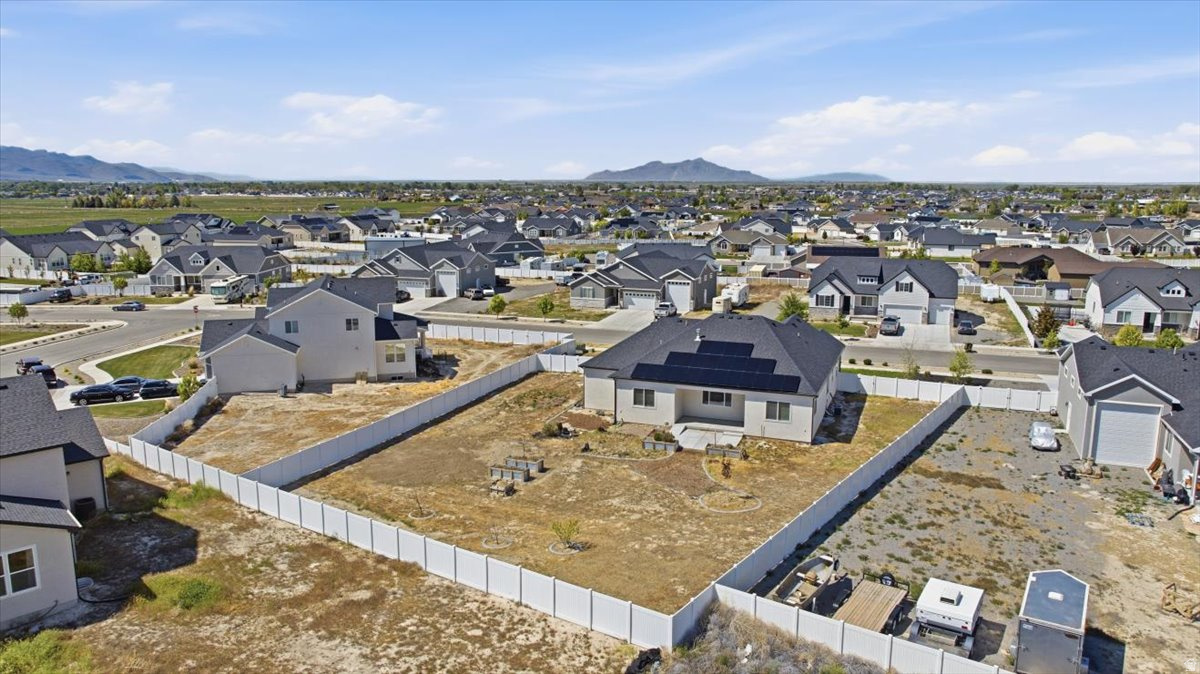 ANDERSON FARMS - Residential