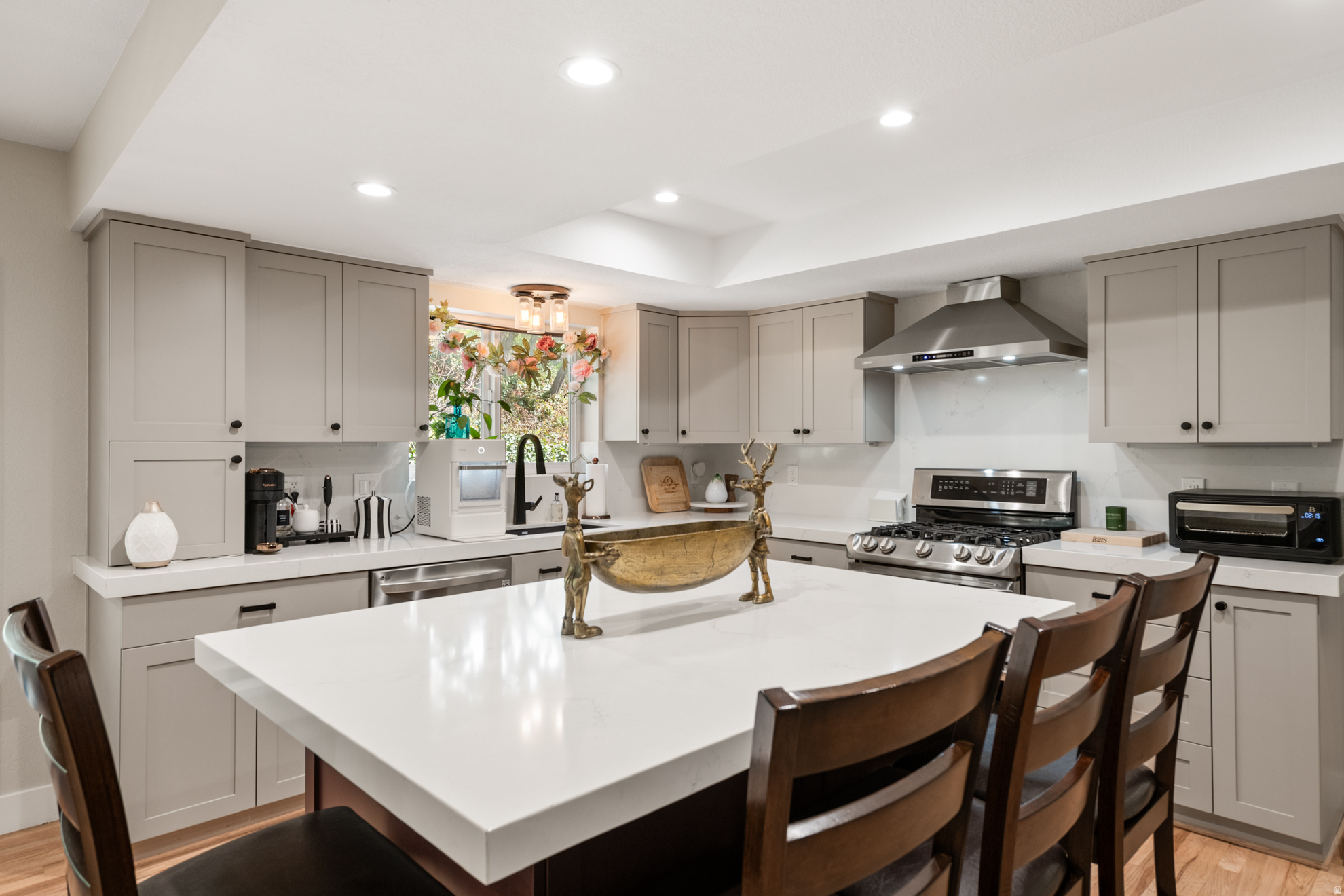 NORTHPOINT - Residential