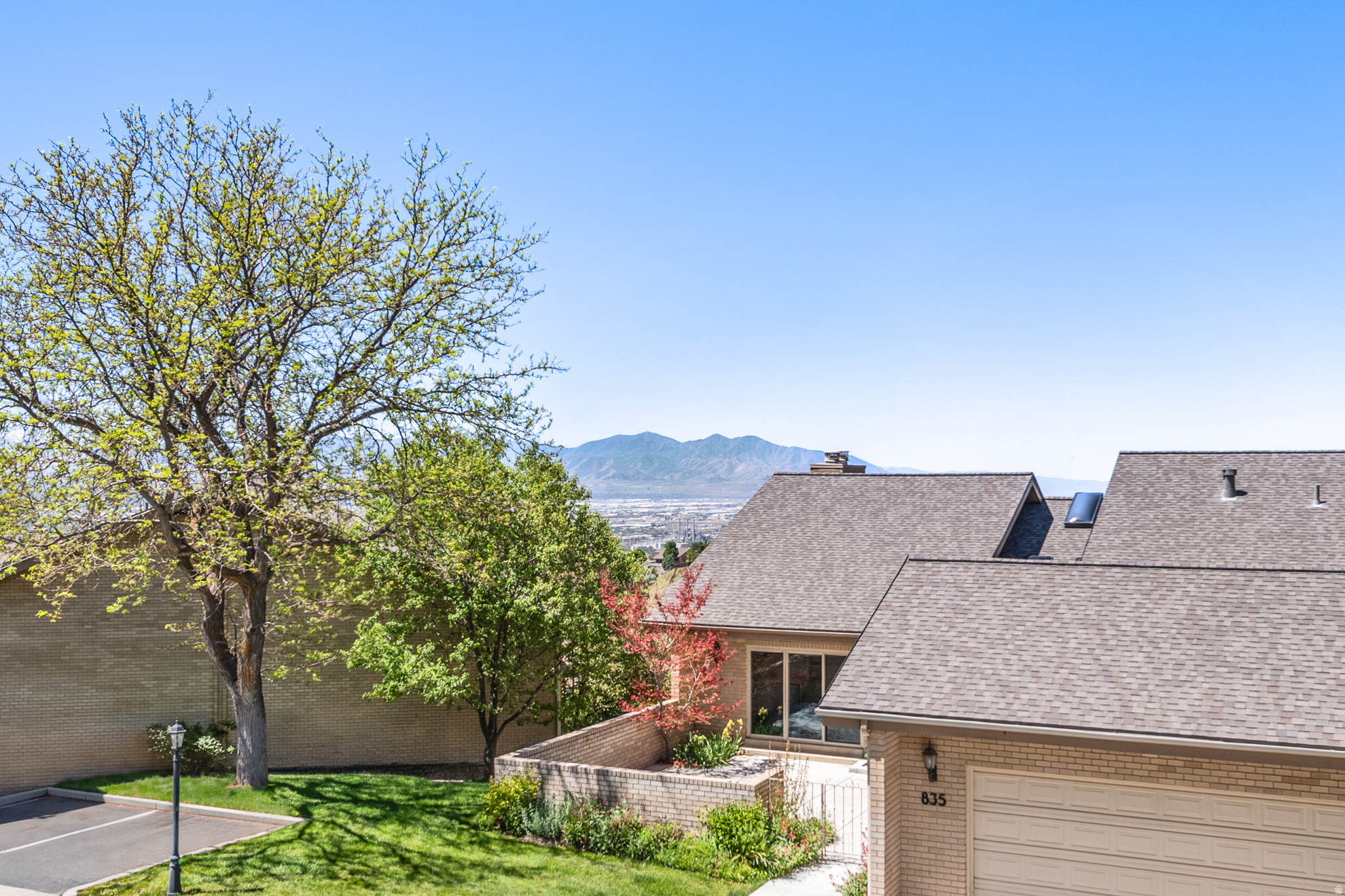 NORTHPOINT - Residential