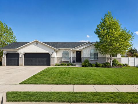 Photo of 8565 S FESTIVE WAY #LOT 47, West Jordan, UT 84088 (MLS # 2158884)