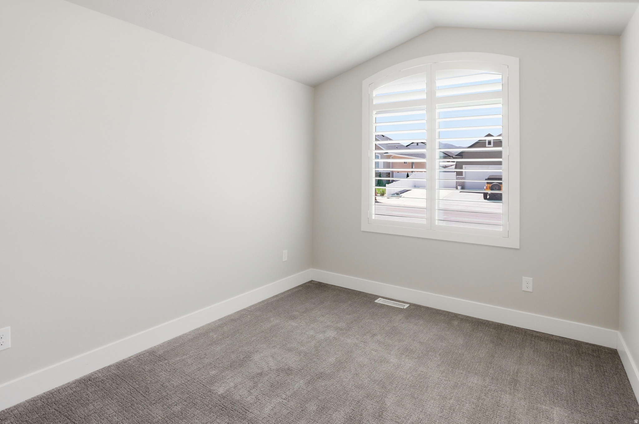 OVERLAKE - Residential