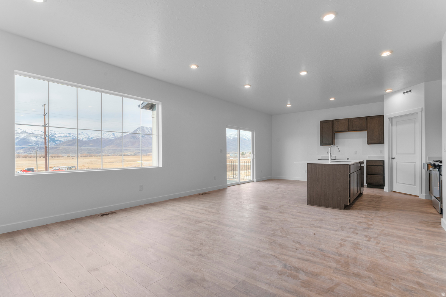 NIBLEY COACH - Residential