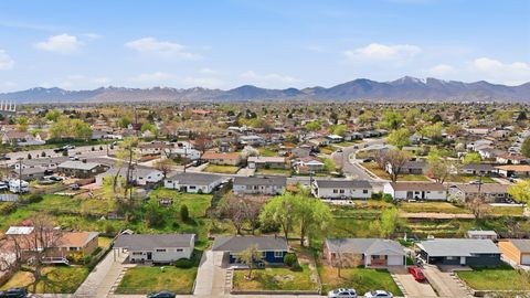 Tiny photo for 5336 S CHARLOTTE AVE, Salt Lake City, UT 84118 (MLS # 2147528)