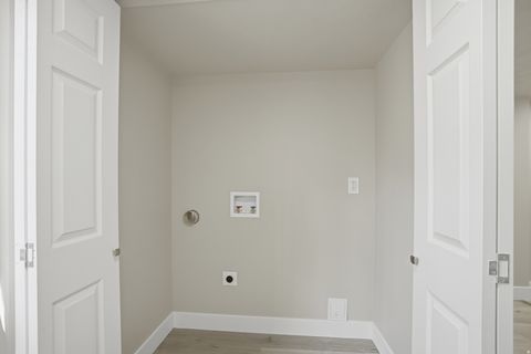 Tiny photo for 5336 S CHARLOTTE AVE, Salt Lake City, UT 84118 (MLS # 2147528)