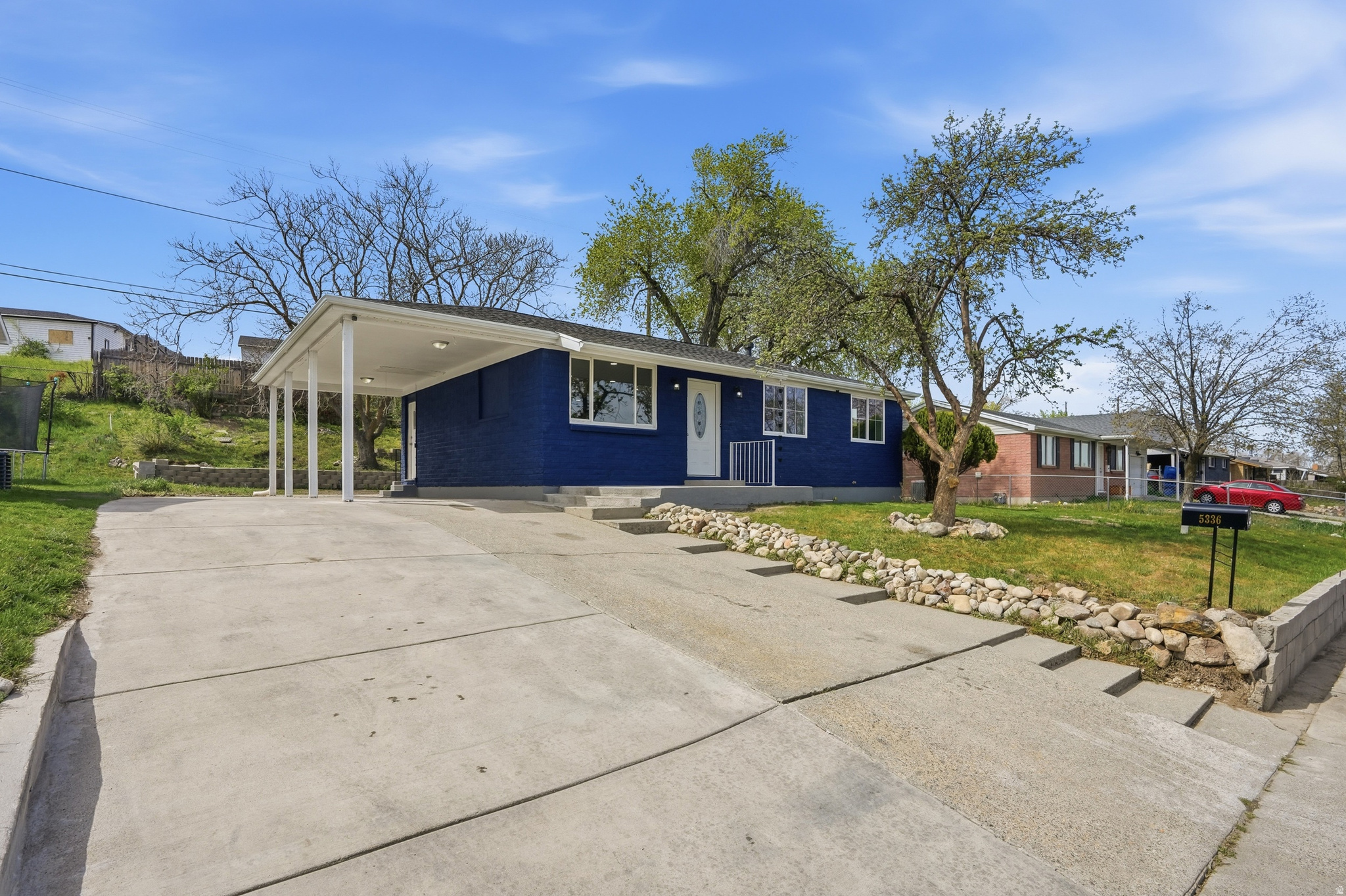 HOFFMAN HEIGHTS - Residential