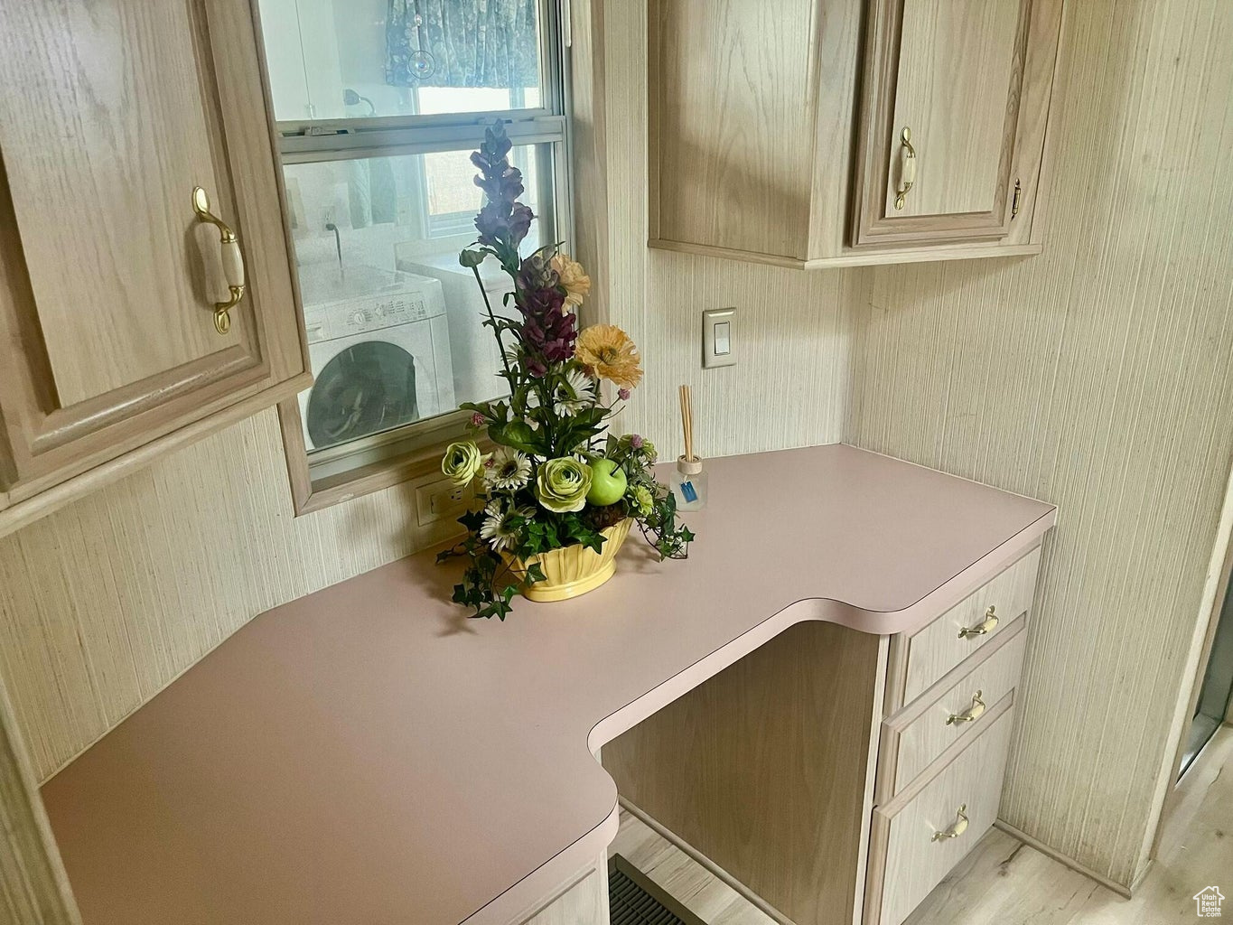 CANYON BREEZE RV RESORT - Residential